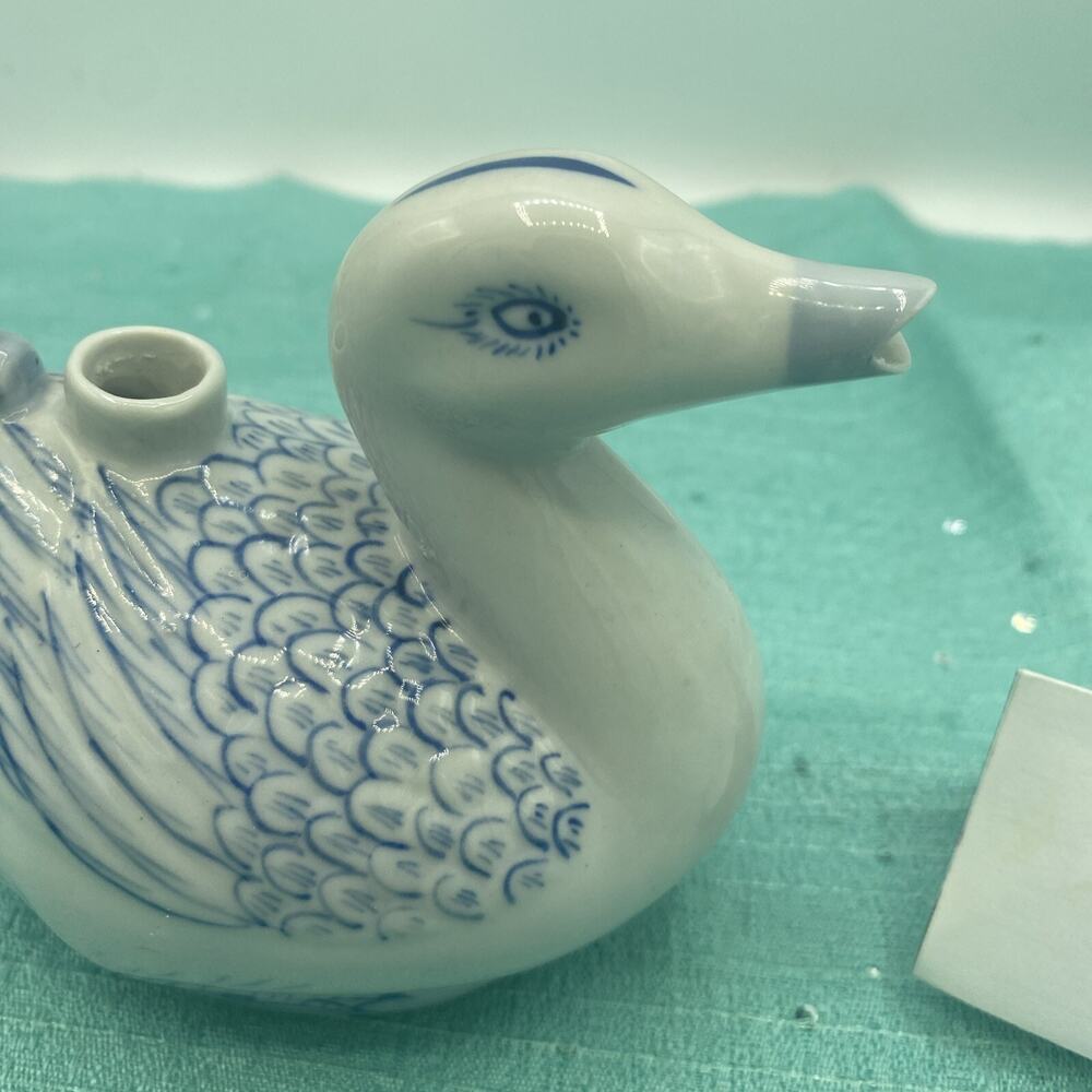 Vintage Chinese Porcelain Blue & White Hand Painted Duck Teapot 4.5” Tall - Picture 2 of 8